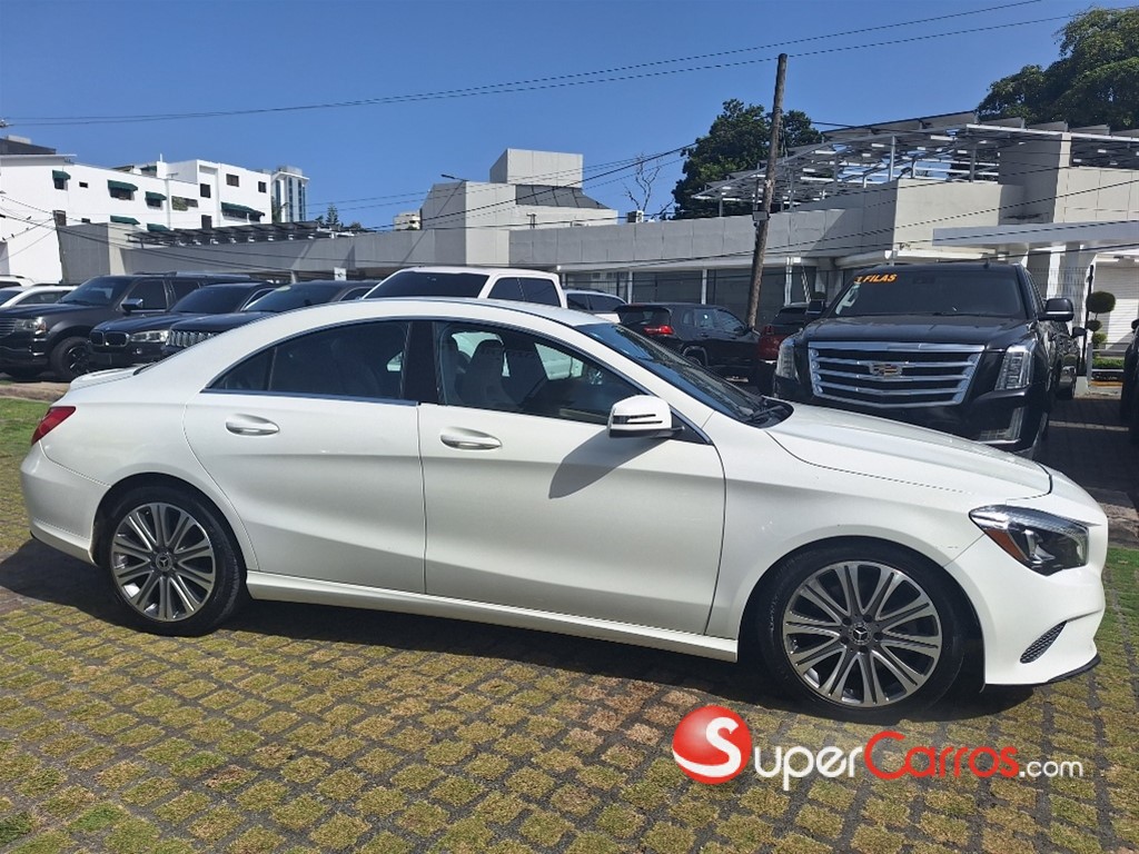 2018 Mercedes-Benz Clase CLA 250 — foto 5 / 12
