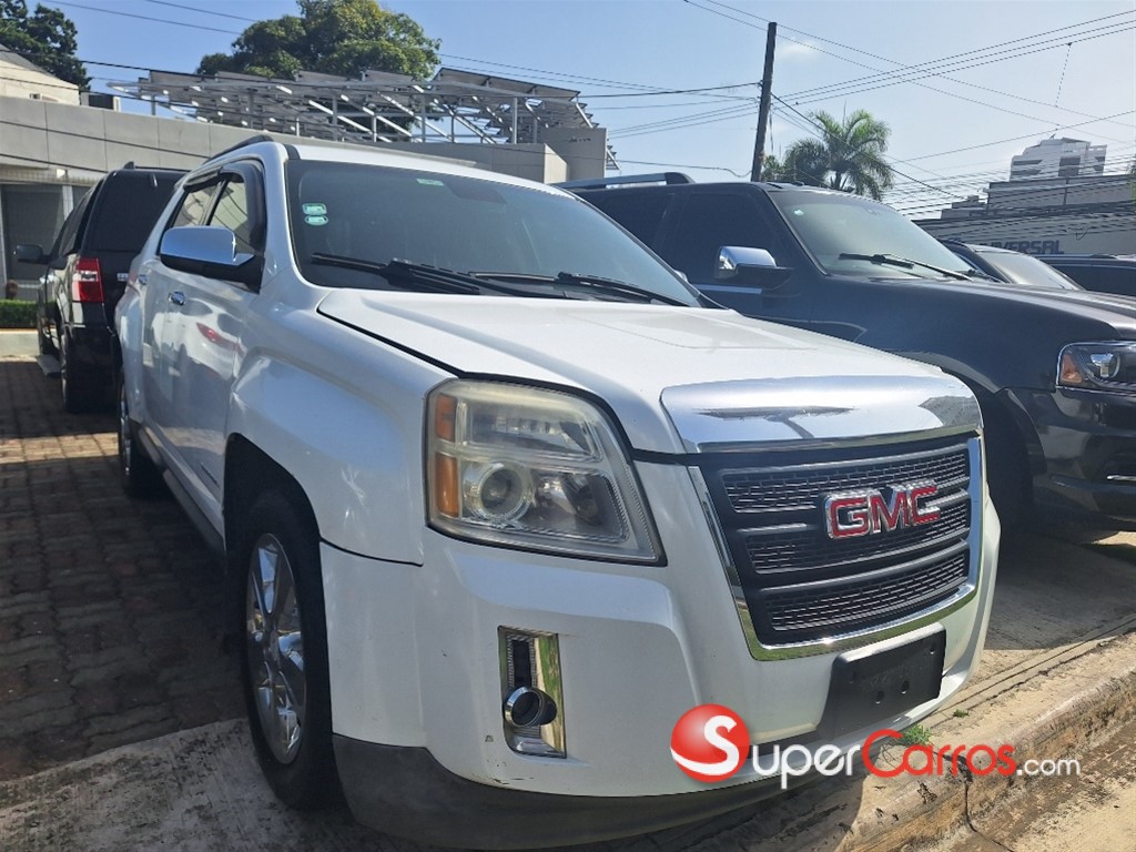 2014 GMC Terrain — foto 2 / 10