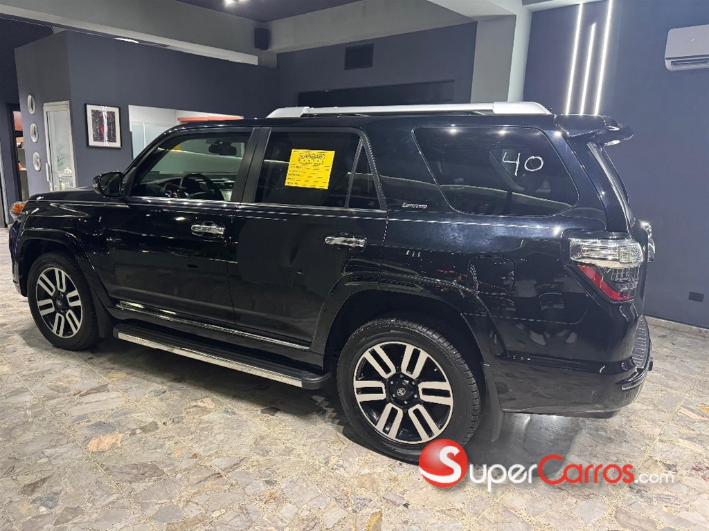 2021 Toyota 4 Runner Limited — foto 8 / 8