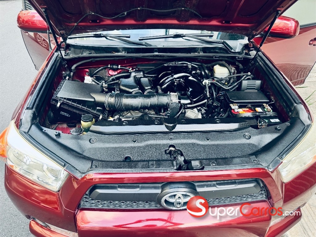 2011 Toyota 4 Runner — foto 12 / 12
