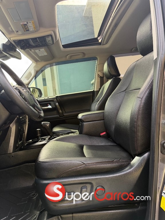 2021 Toyota 4 Runner TRD Pro — foto 4 / 8