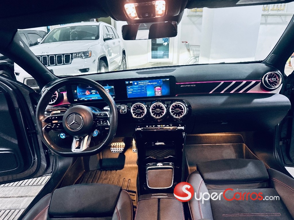 2024 Mercedes-Benz Clase A 35 AMG — foto 8 / 12