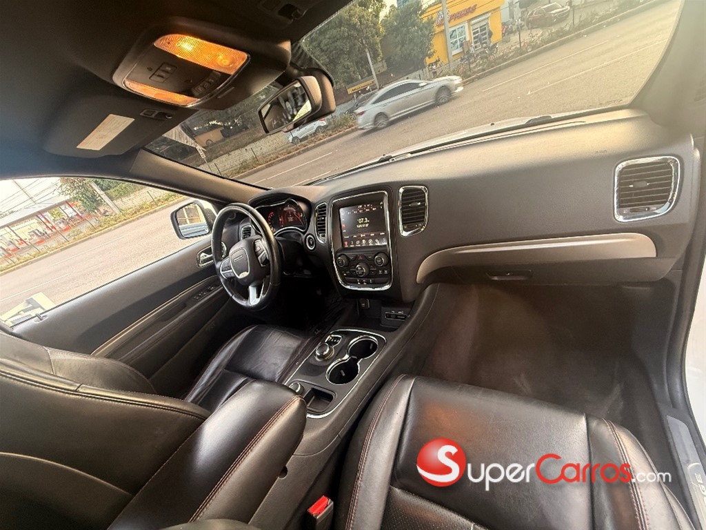 2016 Dodge Durango SRT — foto 12 / 12