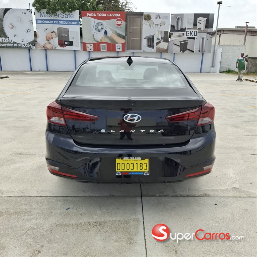 2020 Hyundai Elantra SEL — foto 5 / 11