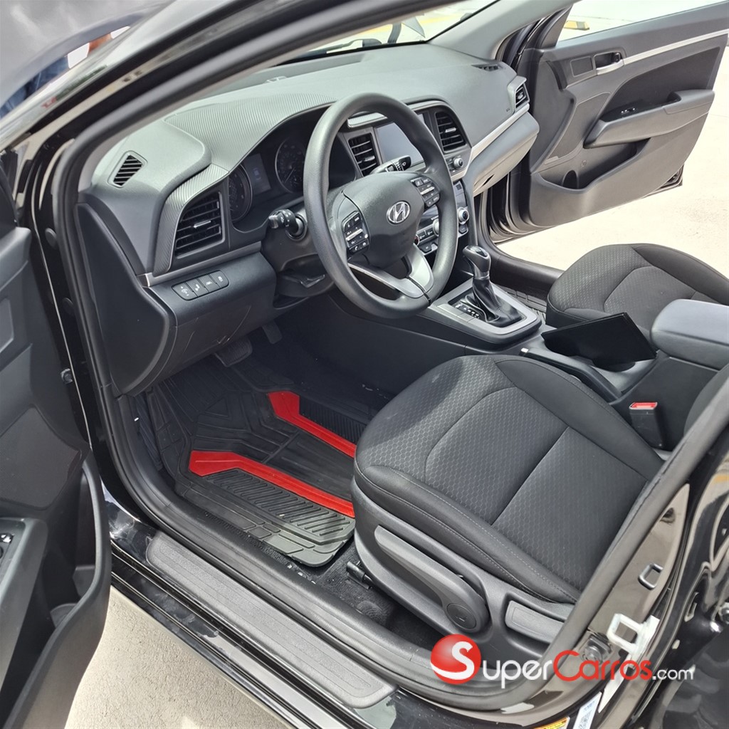 2020 Hyundai Elantra SEL — foto 10 / 11