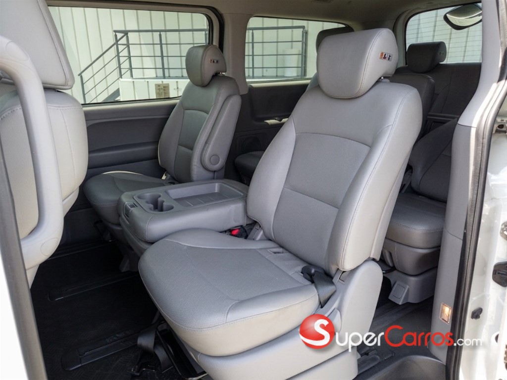 2021 Hyundai Grand Starex — foto 6 / 11