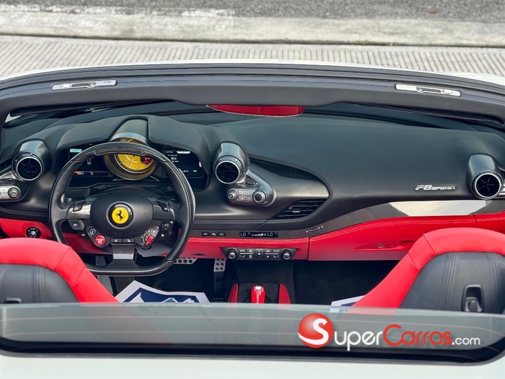2022 Ferrari F8 Spider — foto 10 / 12