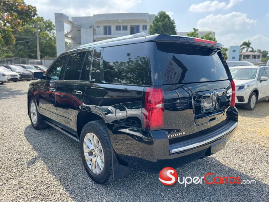 2015 Chevrolet Tahoe LTZ — foto 3 / 9