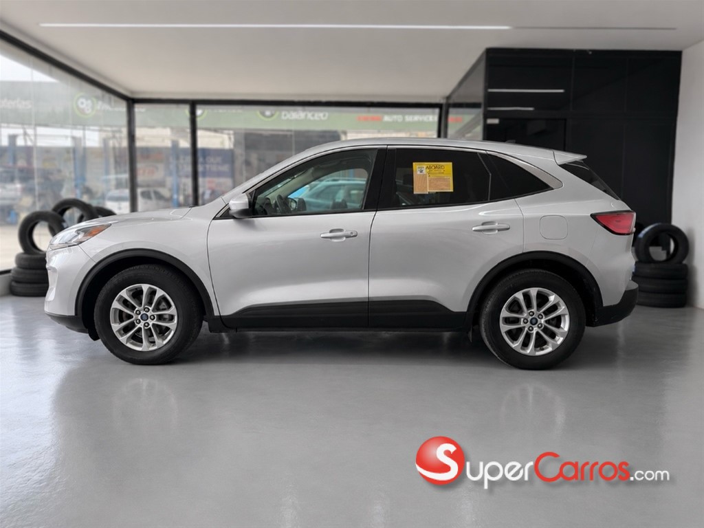 2020 Ford Escape — foto 3 / 11