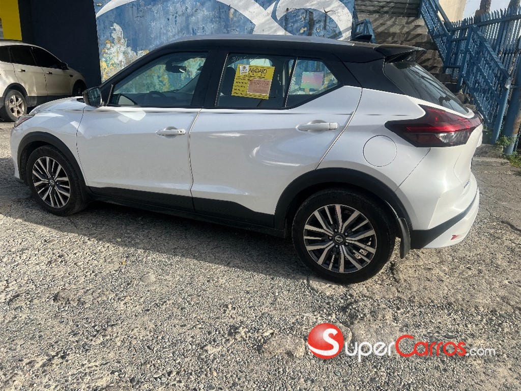 2021 Nissan Kicks SV — foto 5 / 10