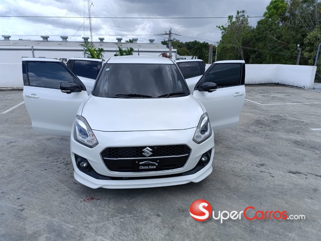 2018 Suzuki Swift RS Sport — foto 10 / 11