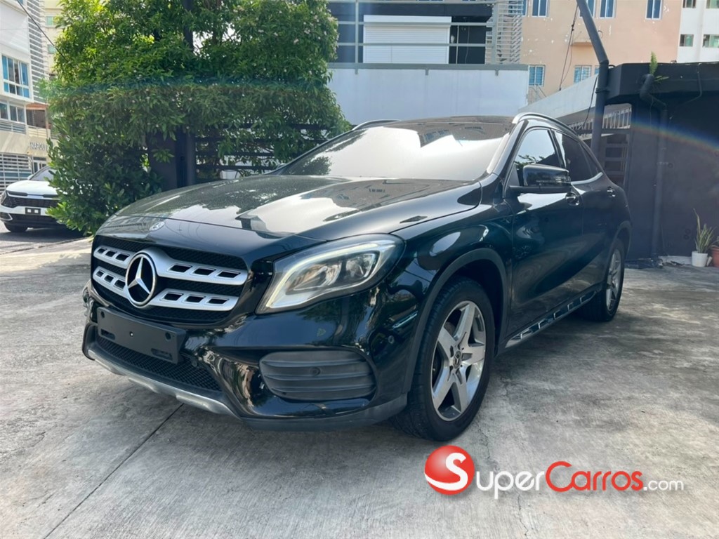 2019 Mercedes-Benz Clase GLA 180 Sport — foto 2 / 10