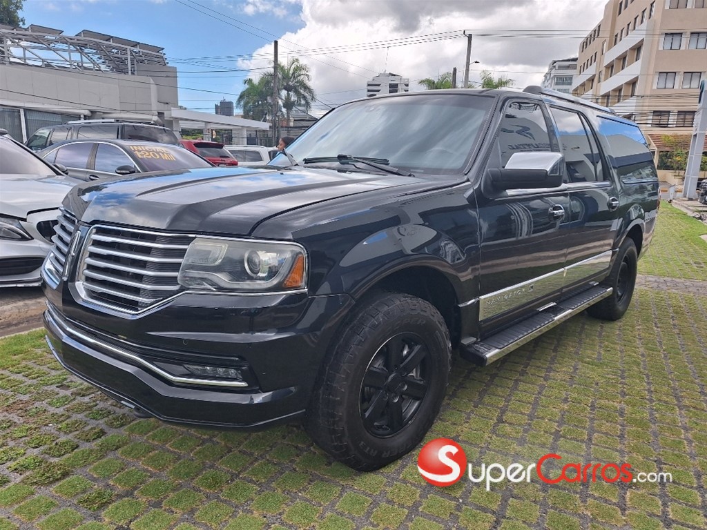 2014 Lincoln Navigator — foto 2 / 7