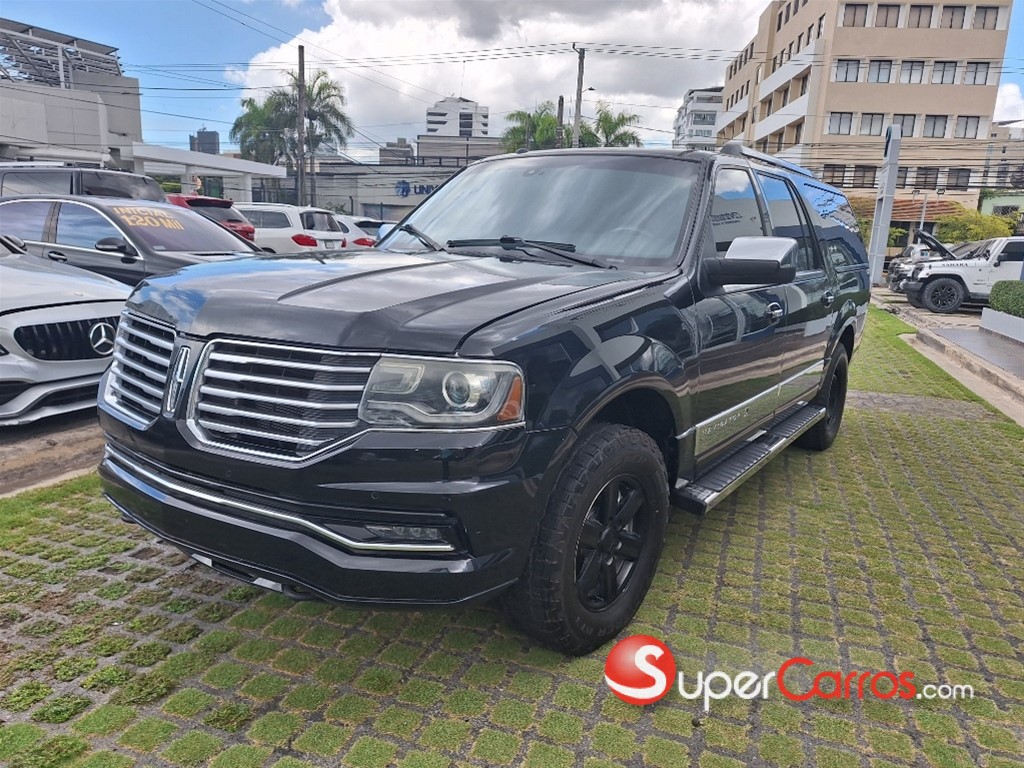 2014 Lincoln Navigator — foto 3 / 7