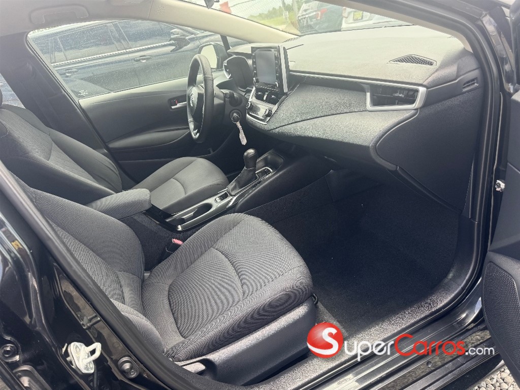 2020 Toyota Corolla LE — foto 7 / 9