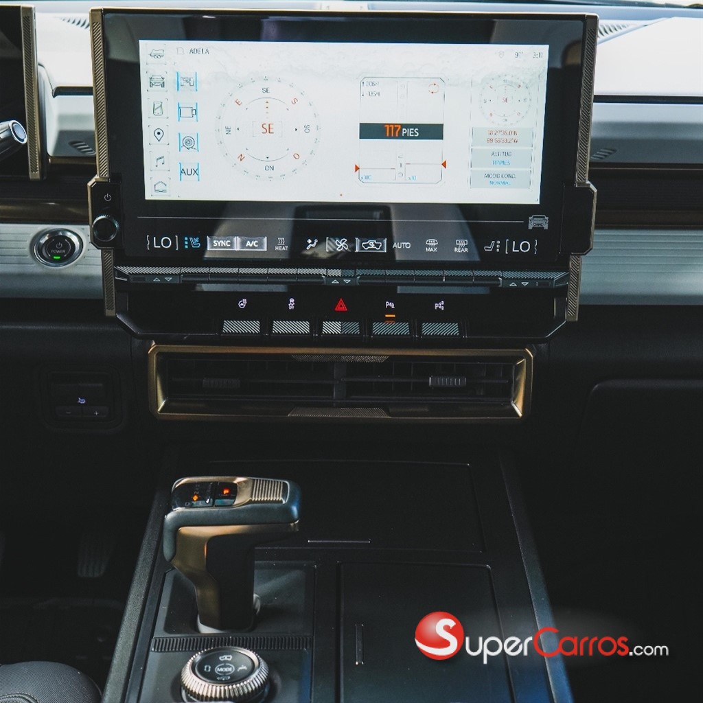 2024 Hummer EV — foto 9 / 12