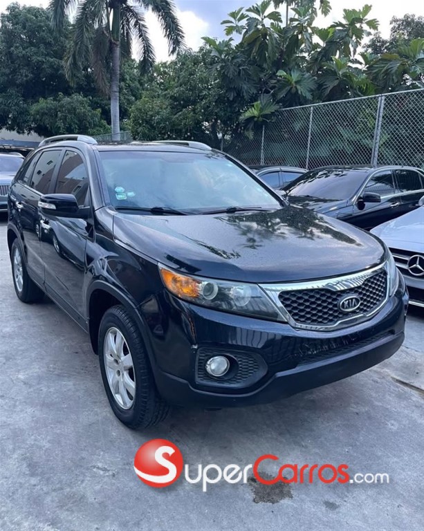2011 Kia Sorento LX