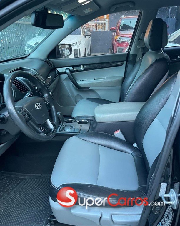 2011 Kia Sorento LX — foto 5 / 7