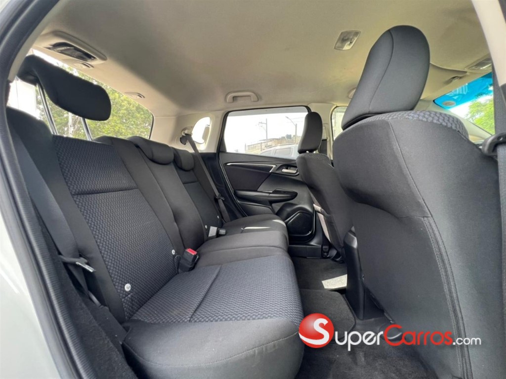 2019 Honda Fit — foto 7 / 12