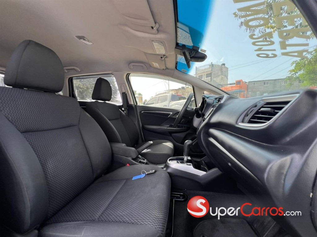 2019 Honda Fit — foto 9 / 12