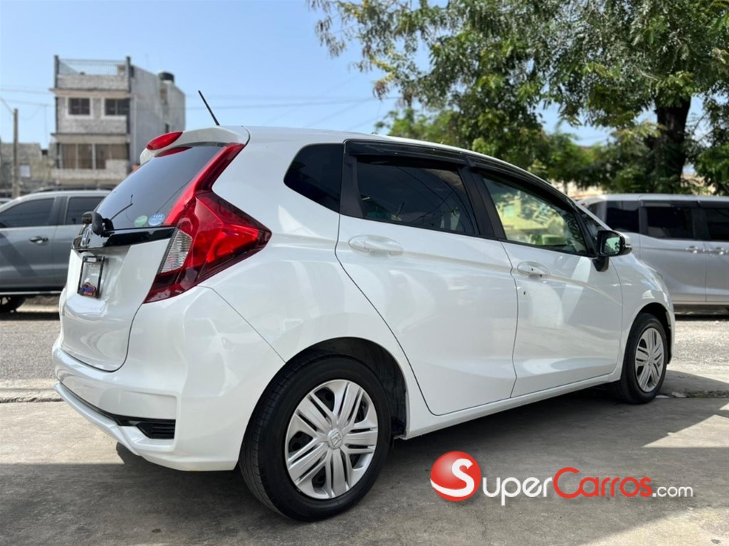 2019 Honda Fit — foto 10 / 12