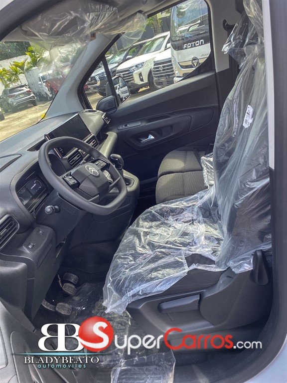 2026 Citroen Berlingo Carga — foto 3 / 12