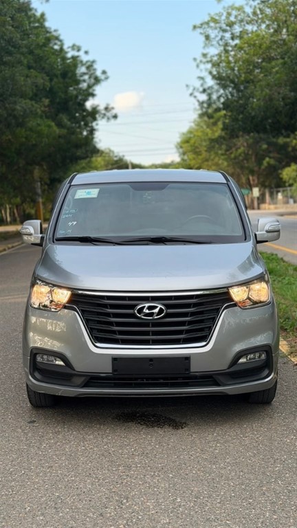 2020 Hyundai Grand Starex — foto 2 / 12