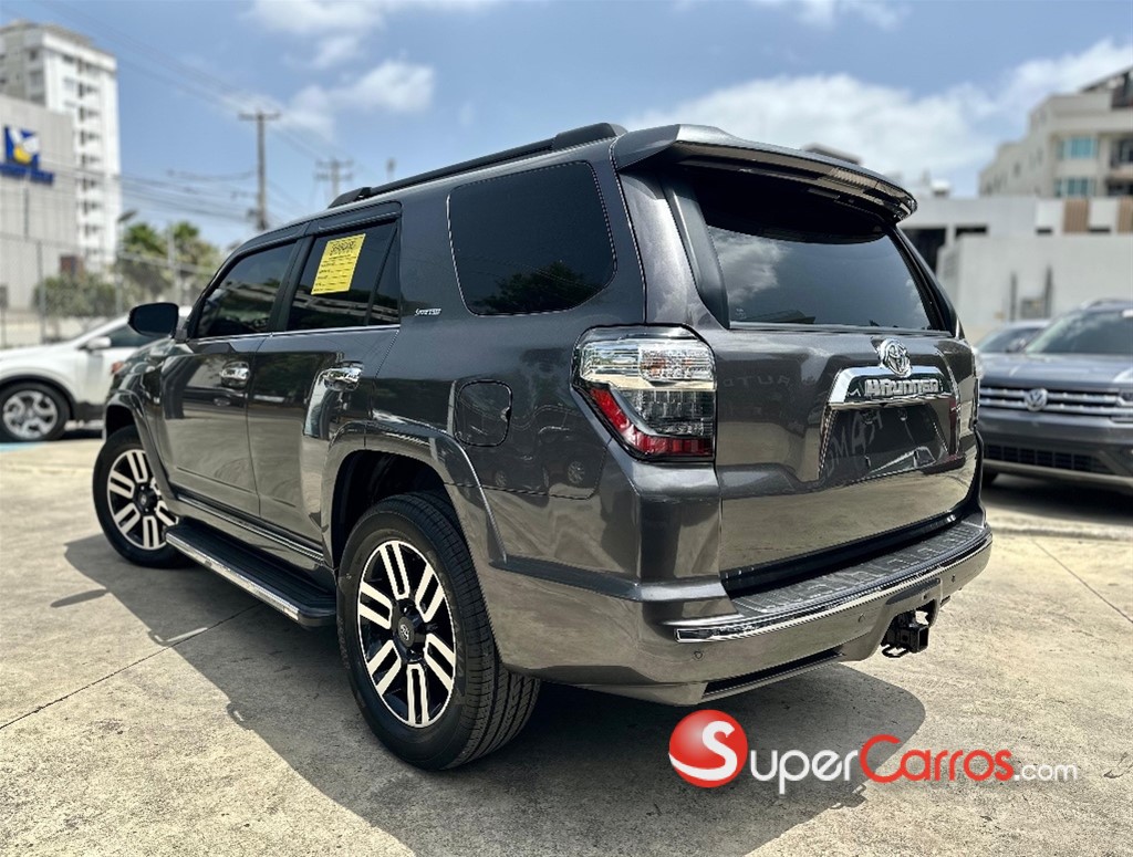 2020 Toyota 4 Runner Limited — foto 3 / 12
