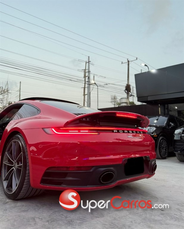 2020 Porsche 911 Carrera — foto 6 / 9
