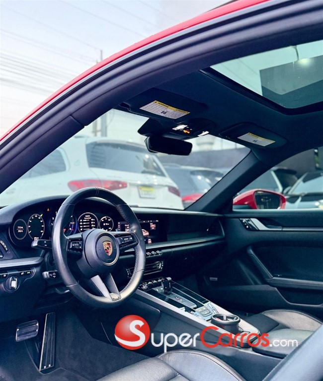 2020 Porsche 911 Carrera — foto 8 / 9