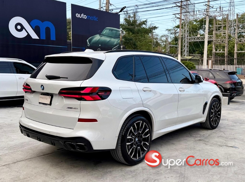 2024 BMW X 5 XDRIVE 40i M PACKAGE — foto 4 / 7