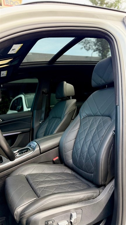 2024 BMW X 5 XDRIVE 40i M PACKAGE — foto 6 / 7