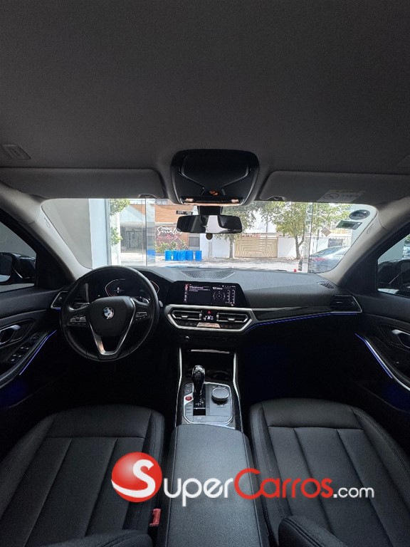 2022 BMW Serie 3 320i — foto 12 / 12
