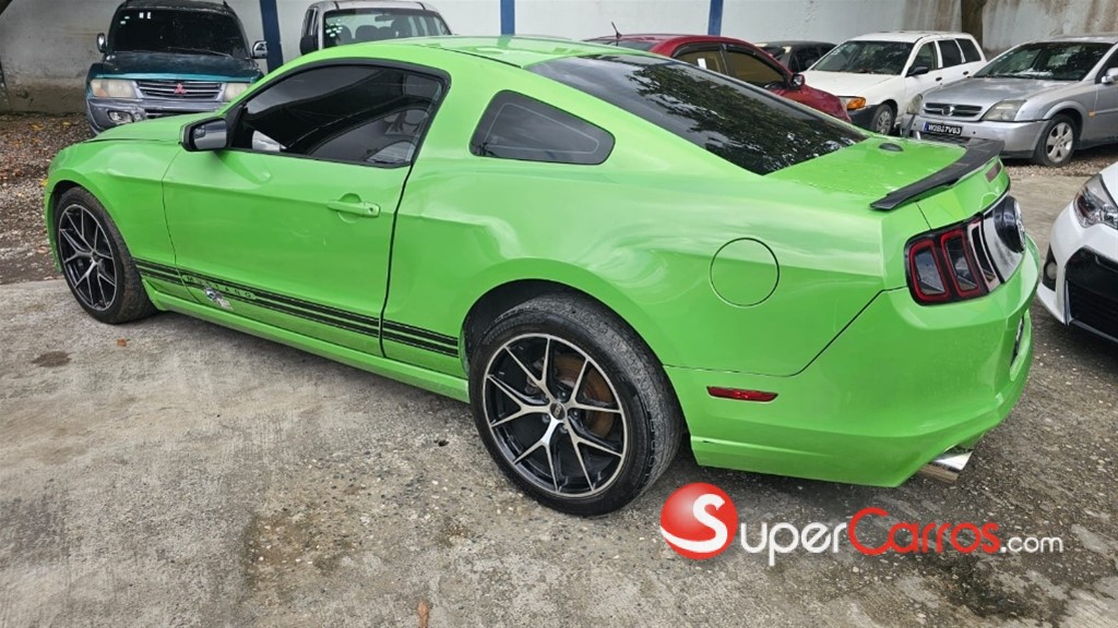2014 Ford Mustang — foto 5 / 7