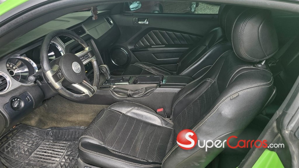 2014 Ford Mustang — foto 6 / 7