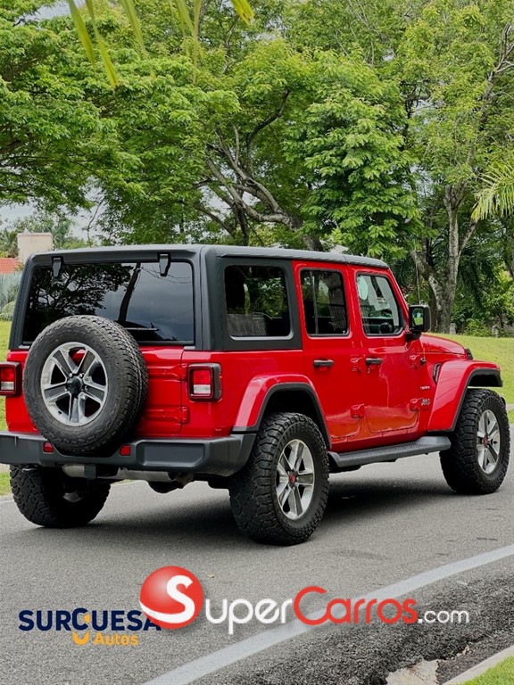 2020 Jeep Wrangler Sahara — foto 4 / 8