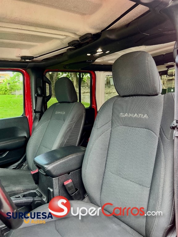 2020 Jeep Wrangler Sahara — foto 7 / 8