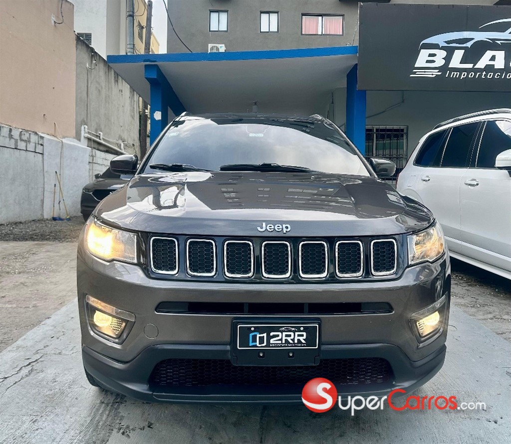 2018 Jeep Compass Altitude — foto 8 / 10