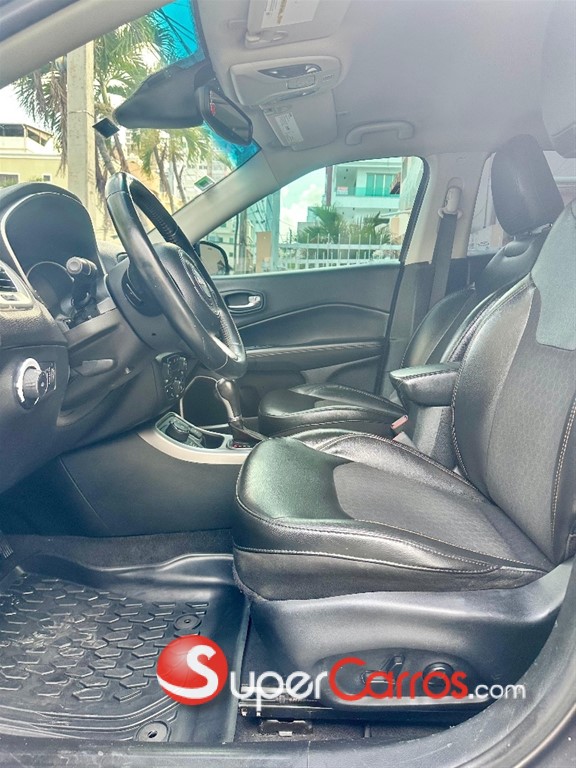 2018 Jeep Compass Altitude — foto 10 / 10
