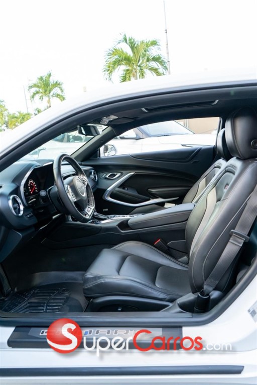 2023 Chevrolet Camaro SS — foto 7 / 12
