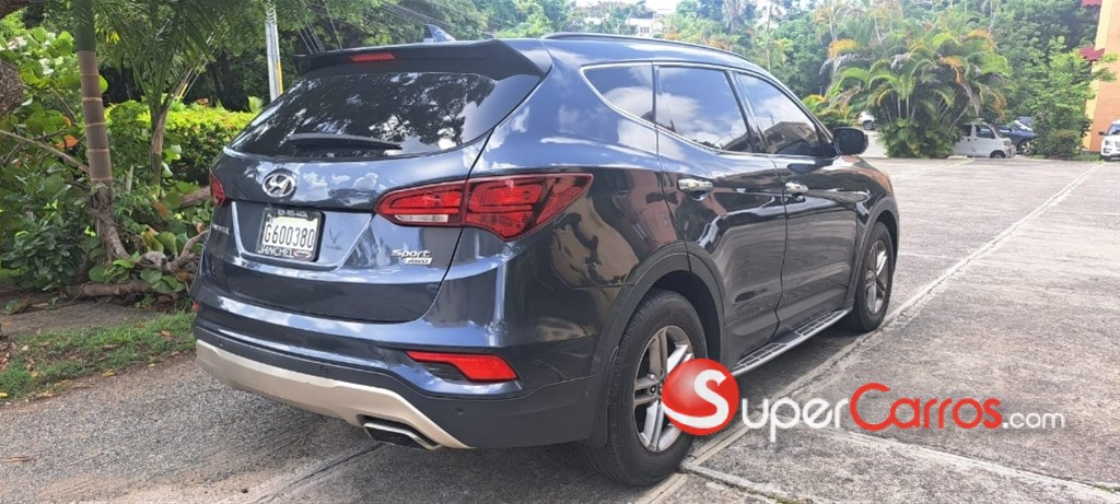 2018 Hyundai Santa Fe Sport — foto 7 / 11