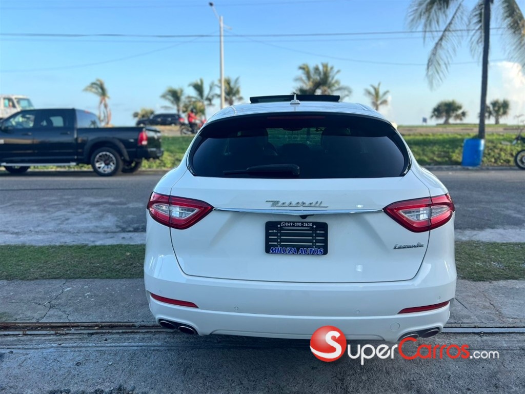 2020 Maserati Levante S — foto 7 / 12