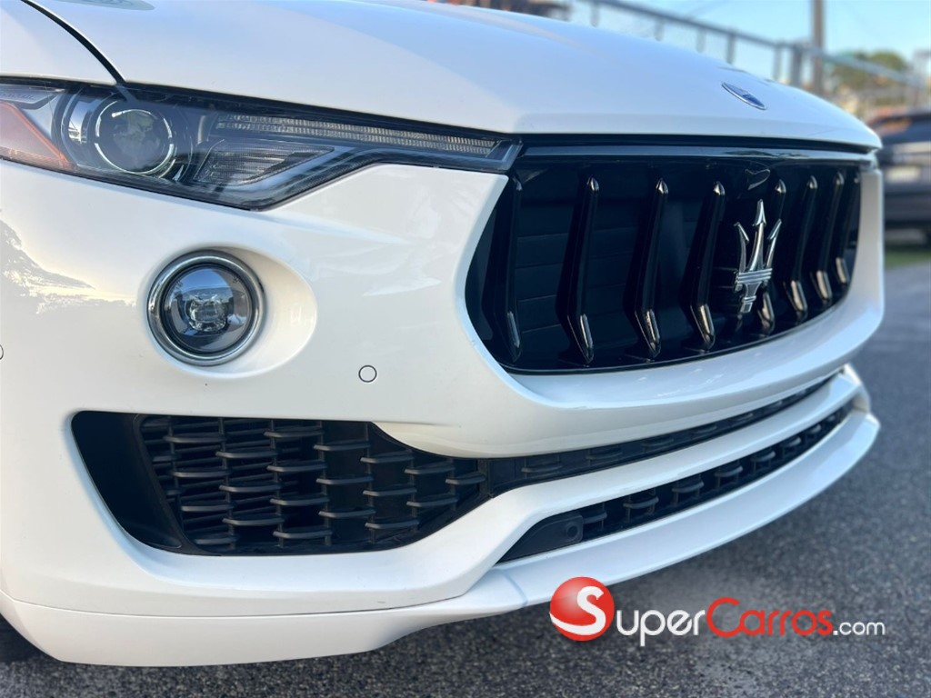 2020 Maserati Levante S — foto 8 / 12