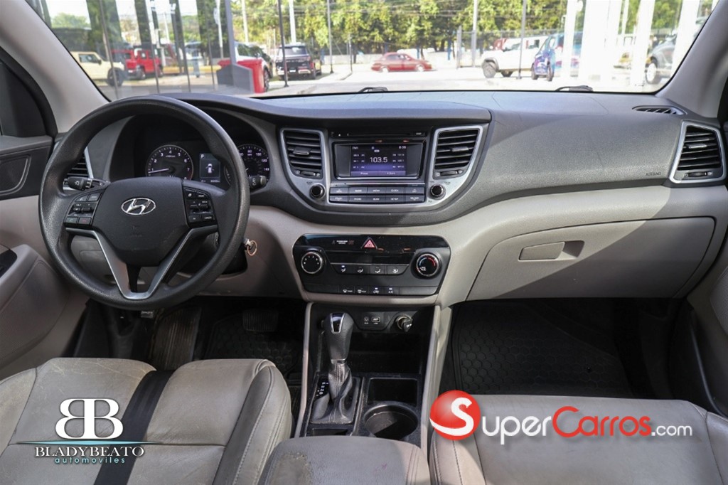 2016 Hyundai Tucson ECO 1.6 TURBO — foto 8 / 11