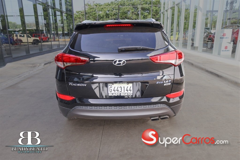 2016 Hyundai Tucson ECO 1.6 TURBO — foto 10 / 11