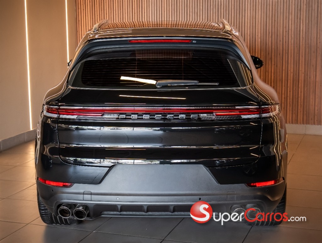 2024 Porsche Cayenne S — foto 4 / 12
