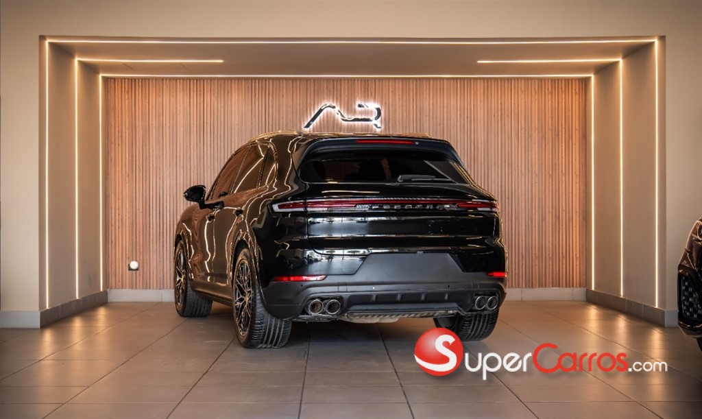 2024 Porsche Cayenne S — foto 5 / 12