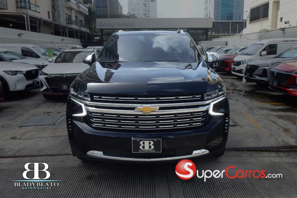 2023 Chevrolet Suburban Premier — foto 12 / 12