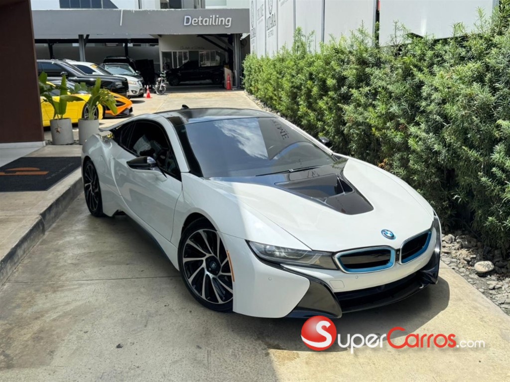 2016 BMW i8