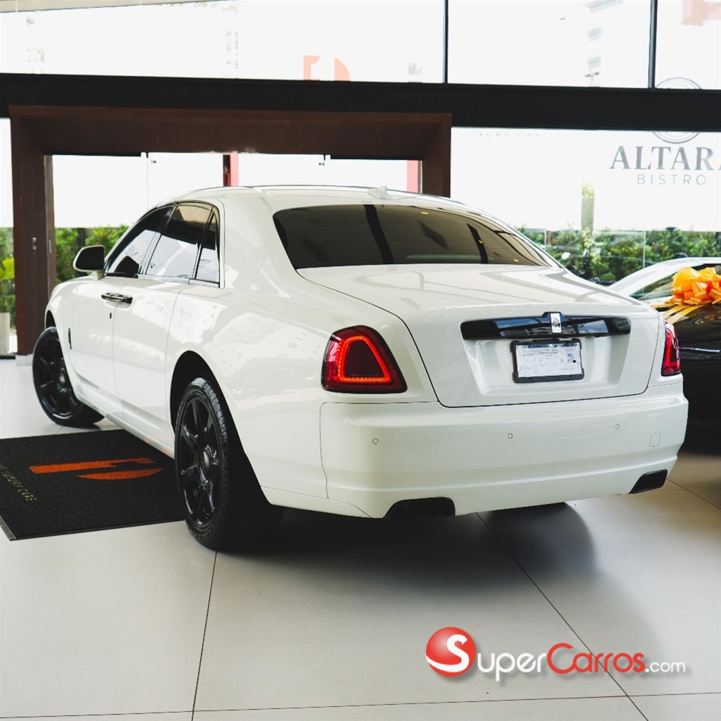 2014 Rolls Royce Phamtom Ghost — foto 2 / 10